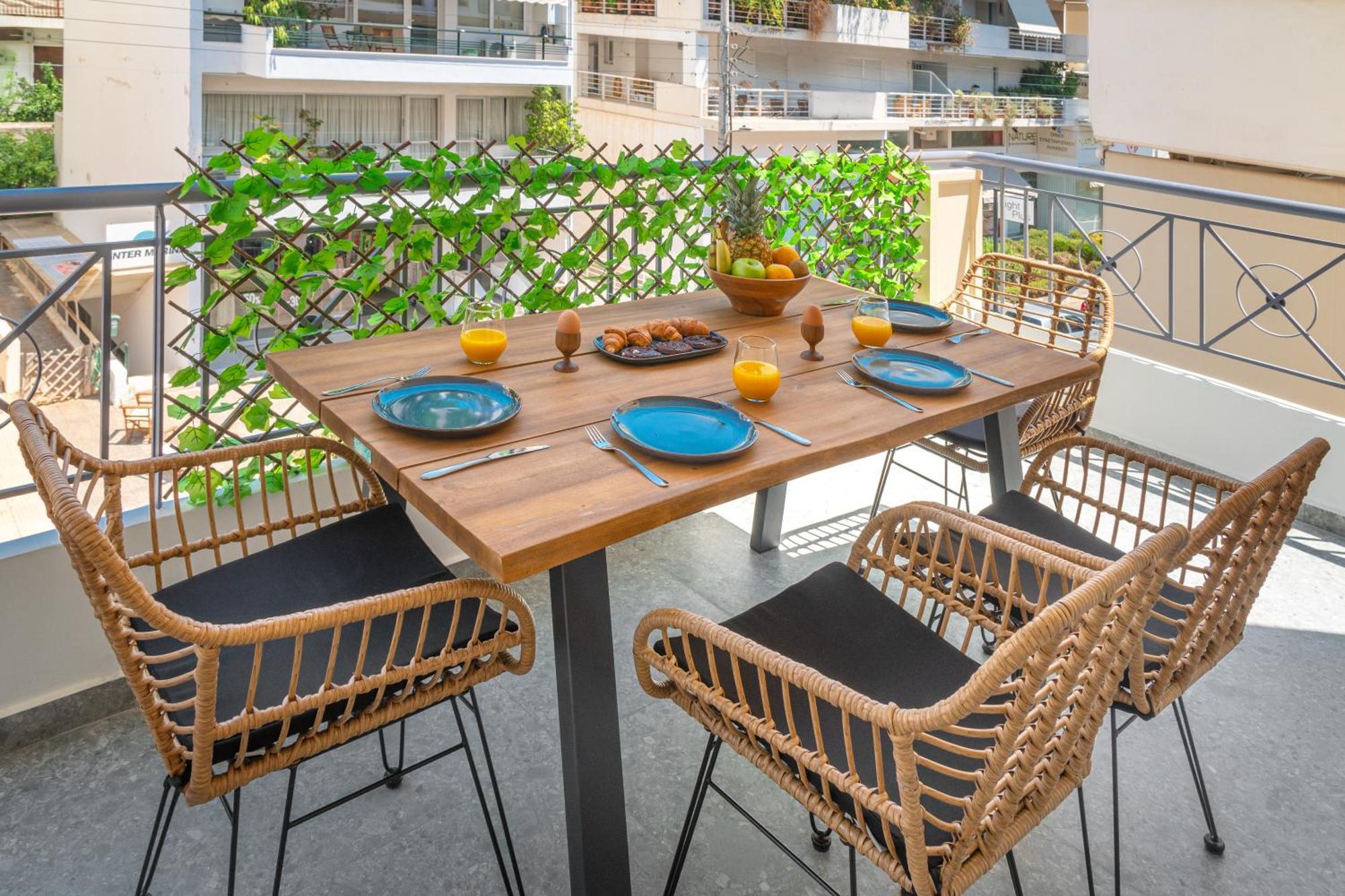 Luxurious Coastal Retreat In Central Glyfada Афіни Екстер'єр фото