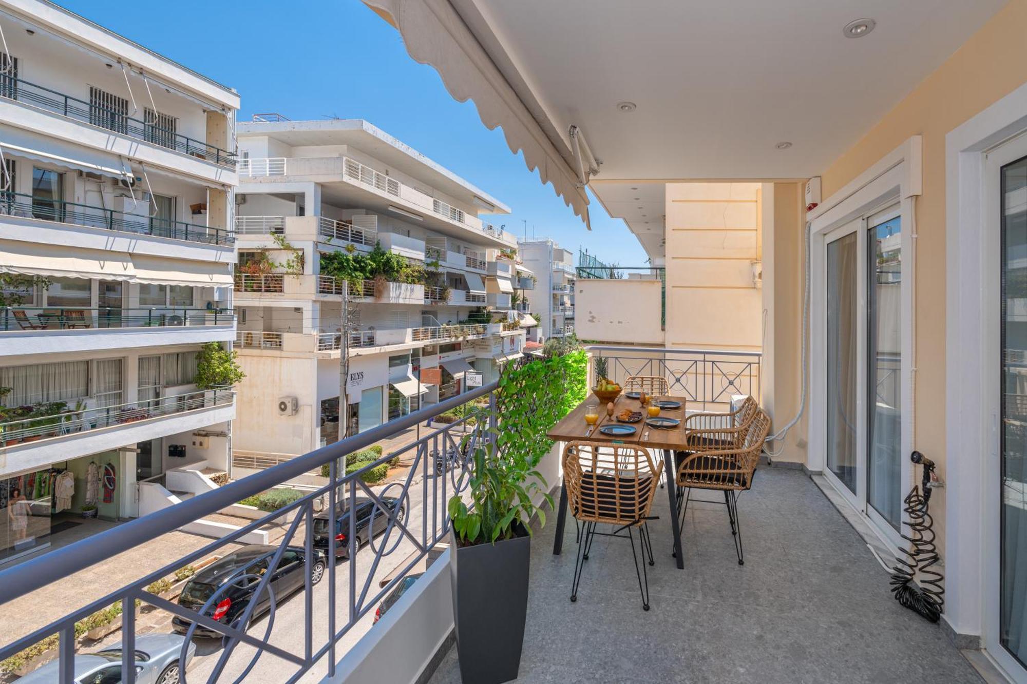 Luxurious Coastal Retreat In Central Glyfada Афіни Екстер'єр фото